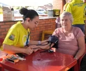 Dia Mundial da Saúde movimenta a Rua Coberta de Mercedes com serviços gratuitos