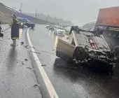 Carro capota na BR-163 em Quatro Pontes