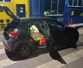 Casal é preso pela PRF em Guaíra com carro carregado de drogas que seguia para o RS