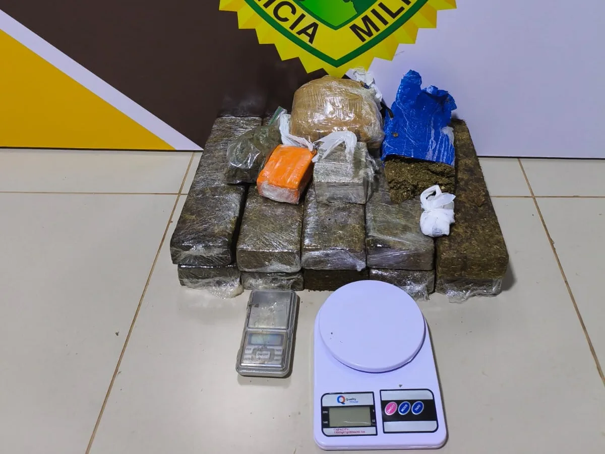 Três pessoas são detidas após apreensão de maconha em Marechal Rondon