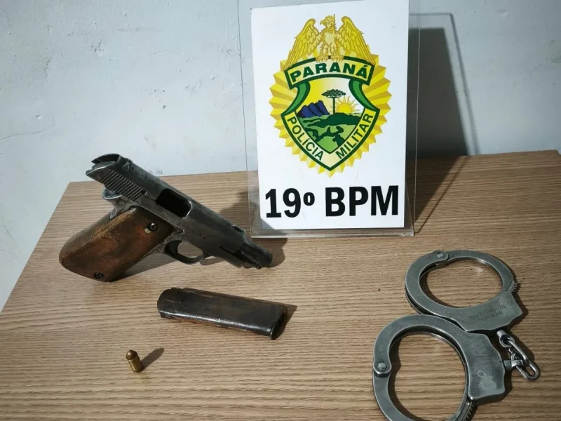 Homem é preso após ser flagrado com pistola em festa junina em Porto Mendes