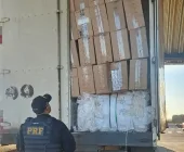 Caminhão carregado com cigarros é apreendido na BR-163 entre Mercedes e Bela Vista - Guaíra
