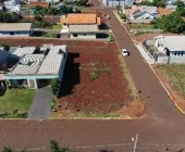 Oportunidade! Terreno de esquina à venda próximo a escolas e prefeitura em Mercedes