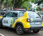 Carro é furtado em frente a residência, em Guaíra