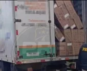 PRF prende homem com caminhão carregado de cigarros em Guaíra