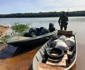 Polícia intercepta barco com contrabando e cumpre mandado de prisão em Guaíra