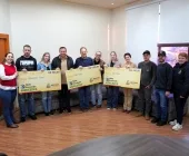 Prefeitura entrega prêmios em dinheiro do 5º sorteio do Nota Premiada Mercedes