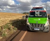 Pneu de moto estoura e provoca acidente em Mercedes