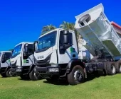 Prefeitura de Mercedes adquire três novos caminhões