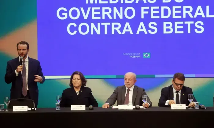 Bets que continuarem no ar após prazo serão bloqueadas no Brasil, diz Durigan