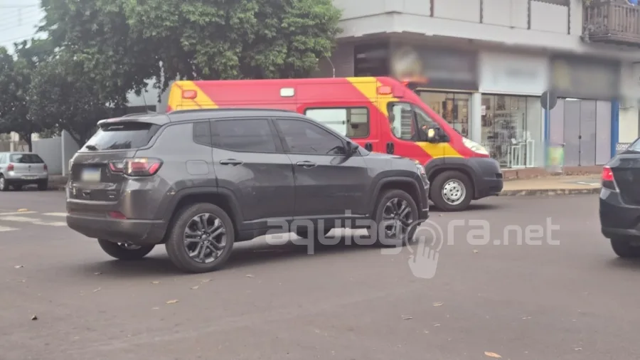 Colisão entre Jeep e moto mobiliza Corpo de Bombeiros e PM no centro de Marechal Rondon