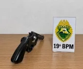 Homem é preso com revólver dentro de carro em Marechal Rondon