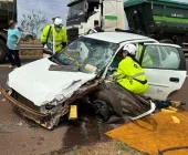 Homem fica preso às ferragens em grave acidente na BR-163 entre Mercedes e Marechal Rondon