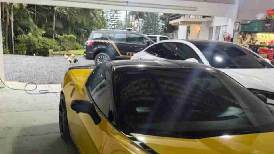 Operação contra pirâmide financeira com mais de 10 mil vítimas tem alvos em Curitiba
