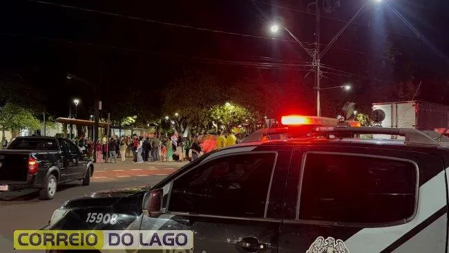 Briga generalizada após resultado das eleições deixa homem inconsciente no centro de Santa Helena