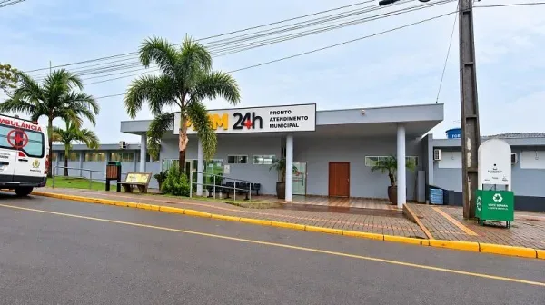 Mulher esfaqueia homem na cabeça e costas durante discussão em Terra Roxa